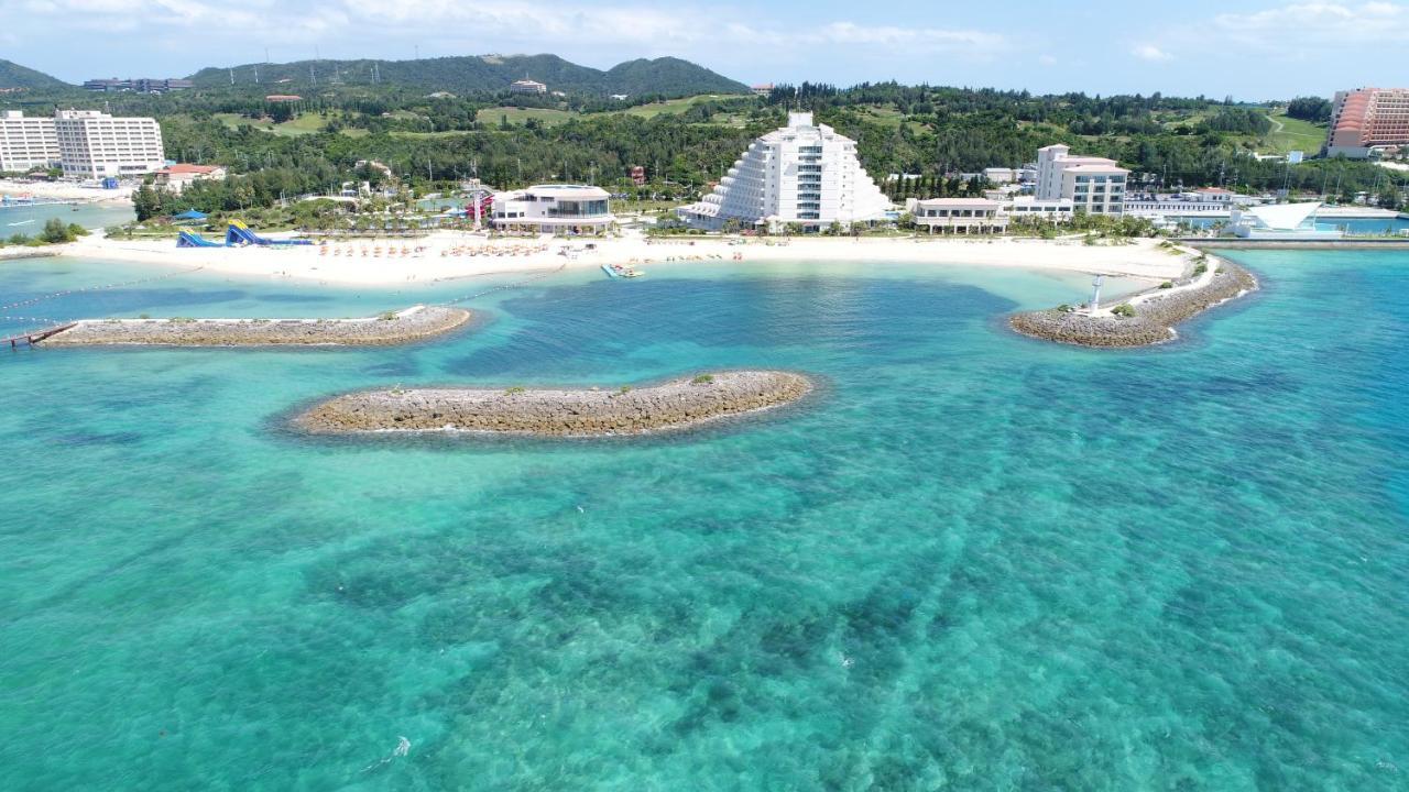 Sheraton Okinawa Sunmarina Resort Onna Exterior photo